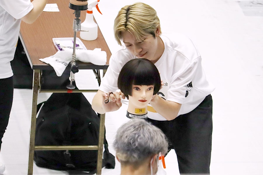 全国理容美容学生技術大会（通称：理美容甲子園）のイメージ